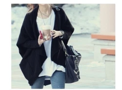 Color: Black. We are confident with item quality, but SIZE DIFFERENCE is a big problem between different countries.
