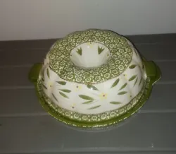 Temptations Old World Green Jell-O Mold Bundt Dish Handled Cake Plate