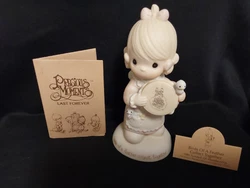 Precious Moments Figurine, “Birds Of A Feather Collect Together”, 1986.  PERFECT CONDITION. ALWAYS KEPT IN GLASS...