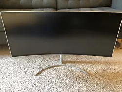 WORKS PERFECTLY LIKE NEW, NO ISSUES.