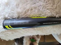 This Stinger Guardian BBCOR bat in 33/30 size is a top-quality piece of equipment for baseball players in the adult age...