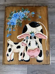 Vntg Hand Painted Wooden Step Stool Country Decor Mama Baby Cow Flowers Signed. Does have wear and some white spots...