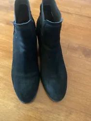womens black suede ankle boots 8.  Boots are in like new condition. Rubber nonslip sole, no zipper, elastic top and 2...