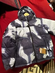 Supreme x The North Face Bleached Denim Print Mountain Indigo Jacket Size Large. Brand new out of bag with tags. Item...