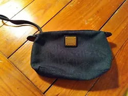 LAUREN RL Black Wristlet/Cosmetic Bag.[MB13] Your getting exactly what is in the photos,  small nice condition...