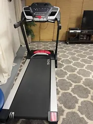 Sole F85 Treadmill with incline and heart rate monitor..
