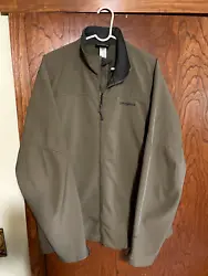 Mens XL Patagonia Polartec Jacket. Excellent shape. No rips, tears or scuffs, inside or outside.