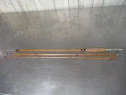 This auction is for the Barney & Berry fly rod pictured above