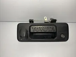 Up for sale is a good working part. This is a genuine authentic OEM TOYOTA part. The part is in excellent condition....