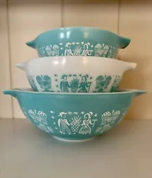 Pyrex Amish Butterprint Cinderella Mixing Nesting Bowls Turquoise 442 443 444. In near perfect condition!
