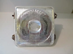 OPTICAL FRONT RIGHT SQUARE 16 X 16 for RENAULT 6 R6 CIBIE E2 253. NEUF SANS BOITE.