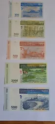 Lot 5 billets 100 à 5000 Ariary non datés, 2004. 100 Ariary (500 Francs). 200 Ariary (1000 Francs). 500 Ariary (2500...