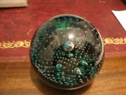 ,BEAUTIFUL CAITHNESS PAPERWEIGHT IN GOOD CONDITION.