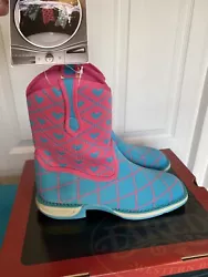 Laredo Girls Size 5 Spryte Perform Air Cowgirl Boots - Square Toe. These are new in box kids boots. Machine washable...