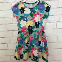 Size: 4 XS.