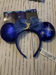 Disney Minnie Mouse The Main Attraction Peter Pan’s Flight June Ear Headband. Condition is New. Shipped with USPS...