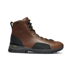 Its Vibram® SPE midsole and Vibram® Stronghold outsole provide oil-and-slip-resistant properties. Built for superior...