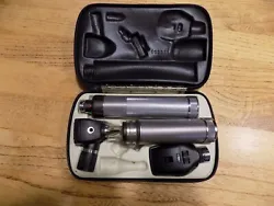 Welch Allyn 3.5v Student Diagnostic Set Otoscope Ophthalmoscope Plug-In Handle.  May need new battery.  Not able to...