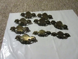 9 PULLS AND 14 SCREWS.