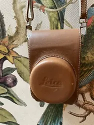 Leica leather D-Lux 7 Classic Case (Tan) w/strap ￼. Couple small nicks to the leather front cover as shown in the...