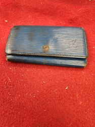 Preloved Flaws Louis Vuitton LV Epi Blue Leather 6 Brass Key Holder France.