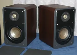 Speakers are in beautiful condition. No functional issues. No cosmetic issues....they look quite nice and sound very...