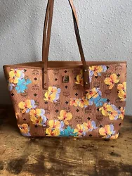 Auth MCM Essentials Floral Print Tote Bag. Condition is Pre-owned. Shipped with USPS Priority Mail.