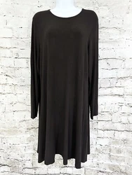 Excellent condition, no issues. 95% Viscose, 5% Spandex. Machine wash, line dry. Chocolate/dark brown shade. Pullover...