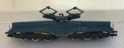 Modèle : locomotive CC 14000 Bleu SNCF / 14101. Modèle d’occasion. Éclairage opérant.