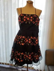 Betsey Johnson Black Red Floral Embroidered Quinceanera Party Cocktail Dress. The upper part of the Dress has two...