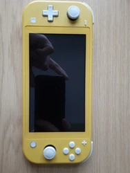 Used Nintendo Switch Lite for Sale - Yomla UK