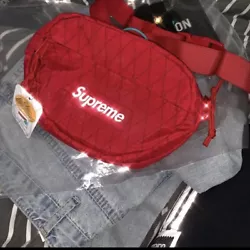 NEW FW18 SUPREME WAIST BAG RED fanny pack box logo cdg authentic limited.