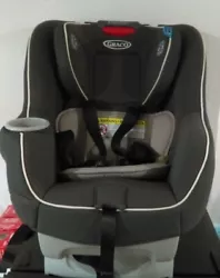 Graco Contender 65 Convertible Car Seat, Glacier. Orientation Rear Facing. Simply Safe Adjust Harness System adjusts...