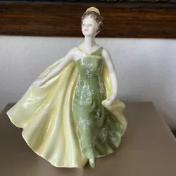 VTG Royal Doulton Alexandra Green & Yellow Dressed English China Figurine 1969.The figurine is in good vintage...