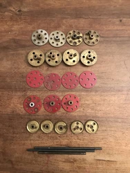 LOT ANCIENNES PIECES MECCANO en l état