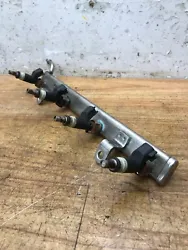 2007-2016 Jeep Compass Patriot Fuel Rail with Injectors 04891575AA OEM. Condition is Used. Shipped with USPS Priority...