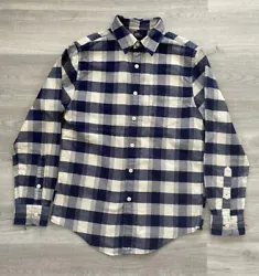 LL Bean Silk Blend Flannel Button Up Shirt - Men’s Small Blue & White Plaid. Condition is “Used”. Men’s size...