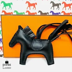 MODEL : PM RODEO ( SMALLEST SIZE). ACCESSORIES : BOX, PAPER WRAP, RIBBON. COLOR : BLACK. We will respond to you within...
