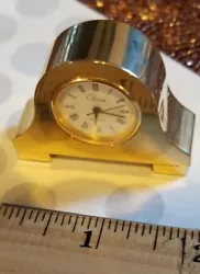 Solid Brass Chass Small Desk Clock - keeps time new battery.