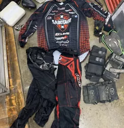 LOT of Paintball stuff #5 gun case-barrel-Jersey-Masks and Accessories. Condition is 