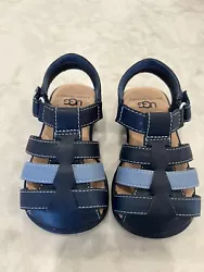 This UGG Kolding sandal in navy blue is perfect for your little ones summer and fall adventures. The sandal features a...