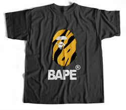Fit : Regular fit, Unisex. Style : Round Neck T-Shirt.