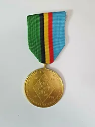 Médaille dune association dAnciens Combattants, 40° anniversaire de la victoire.