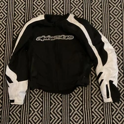 Alpinestars Men’s Size M Motorcycle jacket Black/White. In good preowned condition There are a few spots on the back...