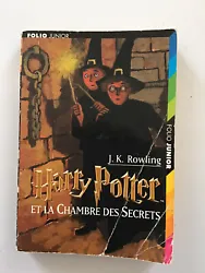 Livre Folio juniorHarry Potter et la chambre des secrets Pages jauniesEt pliure sur la couverture