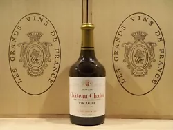 Je vous propose une bouteille de Château Chalon. Appellation: Château Chalon. Possible mixing.