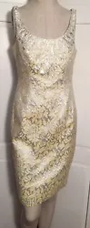 Beautiful cocktail pre owned in excellent condition.Embellished detailed front.Measurement:• Bust 34”• Waist...