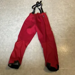Does not say Gore Tex, but you can see material and also in sideof pants. waterproof yet breathable. Last picture is...