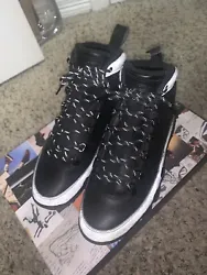 Size 8- Jordan 9 Retro Boot NRG Black Concord 2018. Broken pull tab left shoe.