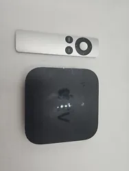 This Apple TV 2nd generation model A1378 with remote is a great addition to your home entertainment system. With its...
